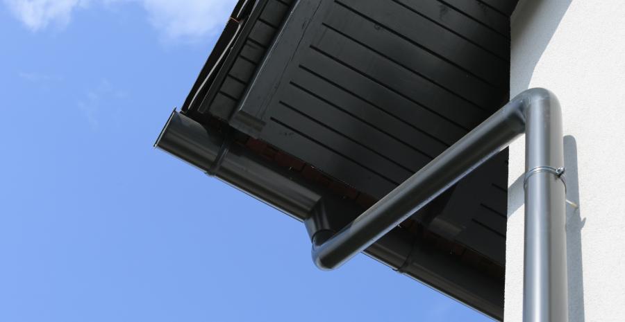 Choosing the Right Gutter Materials for Oklahoma City Homes